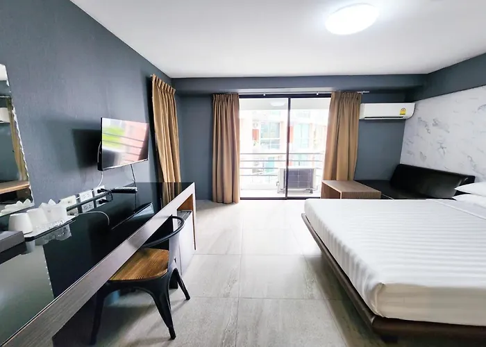 Watana Hotel Bangkok