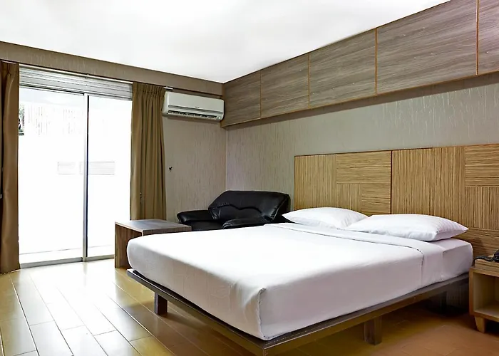 Watana Hotel Bangkok